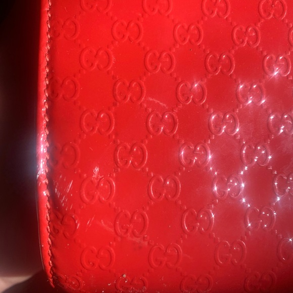 GUCCI Patent Leather Microguccissima Broadway Clutch Red - Picture 6 of 14